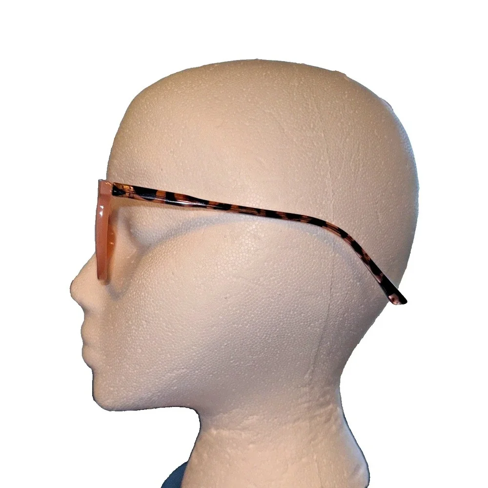 Loft Peach Tortoiseshell Eyeglass Frames - Round Retro Style Women's‎ Eyewear